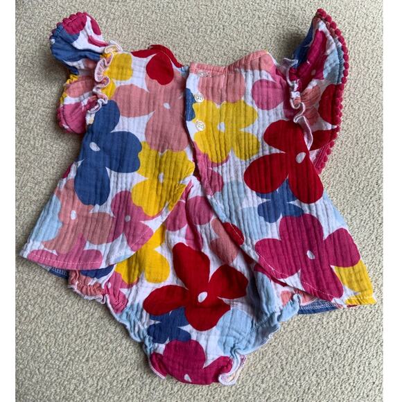 Mud Pie Flower outfit size 9-12 mo - Picture 3 of 3